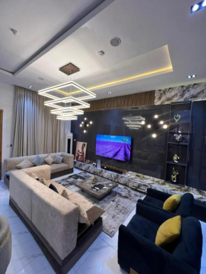Majoy Apartment